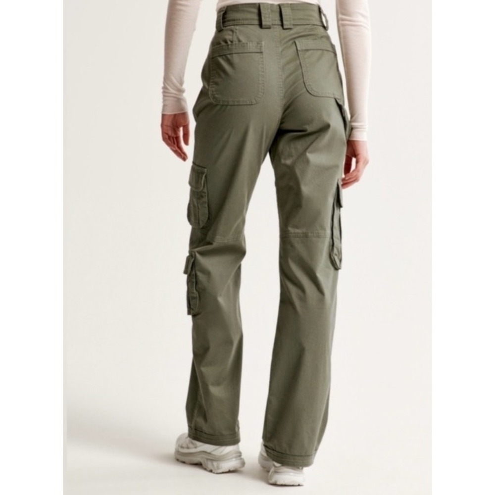 Abercrombie & Fitch Curve Love Relaxed Cargo Pants Olive Green 4L 27 High Rise - Picture 9 of 9